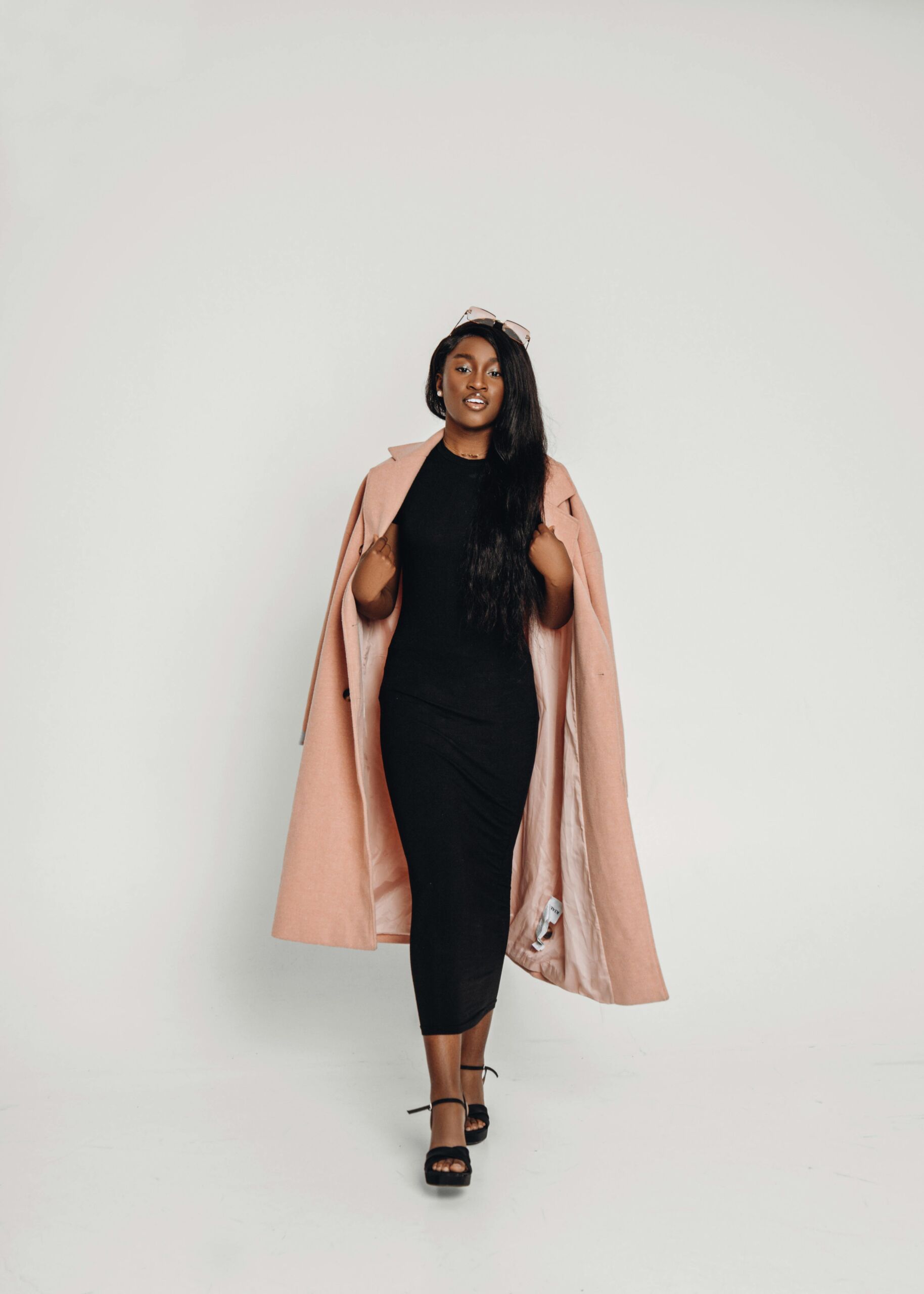 pexels-thekehindeogunsanya-20456571